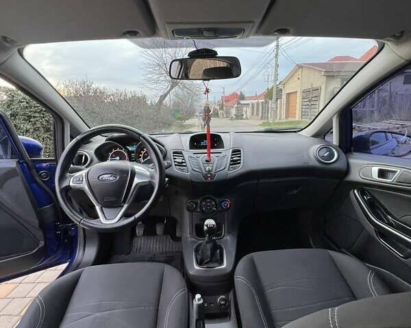 Синій Форд Фієста, об'ємом двигуна 1 л та пробігом 59 тис. км за 7700 $, фото 14 на Automoto.ua