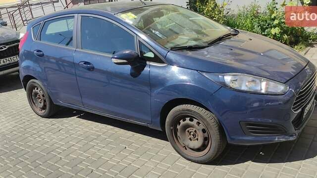 Синій Форд Фієста, об'ємом двигуна 1.6 л та пробігом 110 тис. км за 7400 $, фото 5 на Automoto.ua