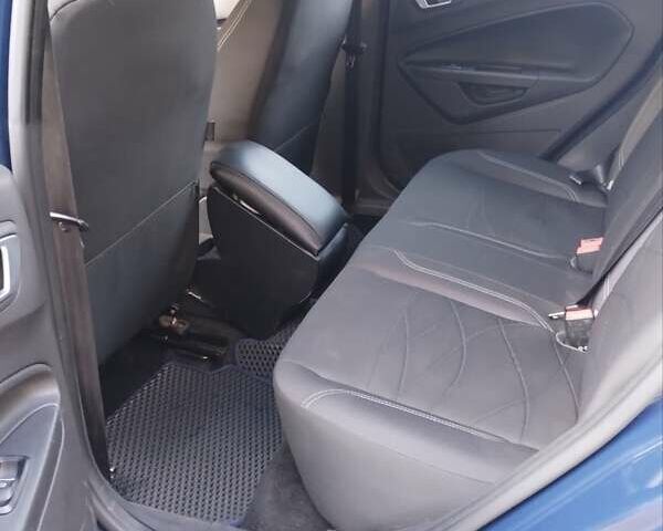 Синій Форд Фієста, об'ємом двигуна 1 л та пробігом 113 тис. км за 6900 $, фото 8 на Automoto.ua