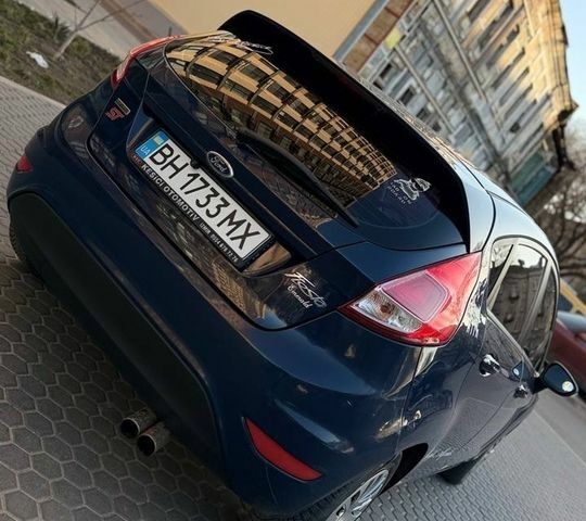 Синій Форд Фієста, об'ємом двигуна 1 л та пробігом 109 тис. км за 5400 $, фото 17 на Automoto.ua