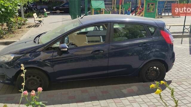 Синій Форд Фієста, об'ємом двигуна 1.6 л та пробігом 110 тис. км за 7400 $, фото 2 на Automoto.ua