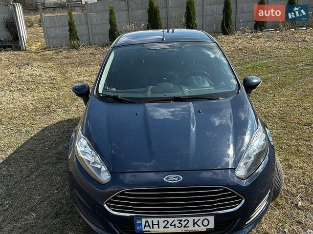 Синий Форд Фиеста, объемом двигателя 1.5 л и пробегом 144 тыс. км за 5600 $, фото 8 на Automoto.ua