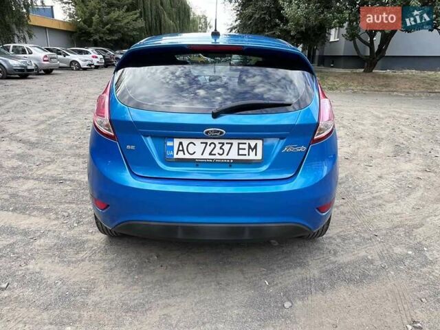 Синий Форд Фиеста, объемом двигателя 1.6 л и пробегом 95 тыс. км за 8300 $, фото 4 на Automoto.ua