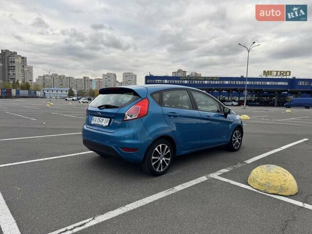 Синій Форд Фієста, об'ємом двигуна 1 л та пробігом 125 тис. км за 7500 $, фото 2 на Automoto.ua
