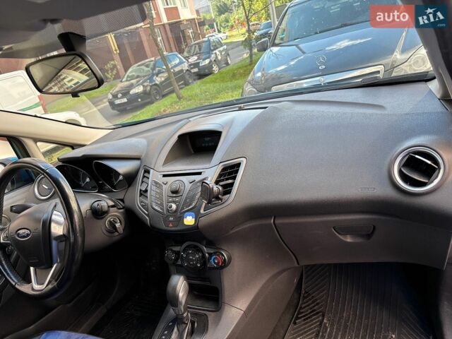 Синий Форд Фиеста, объемом двигателя 1 л и пробегом 96 тыс. км за 6700 $, фото 6 на Automoto.ua