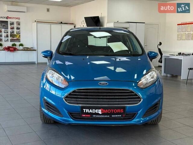 Синий Форд Фиеста, объемом двигателя 1 л и пробегом 96 тыс. км за 7990 $, фото 4 на Automoto.ua