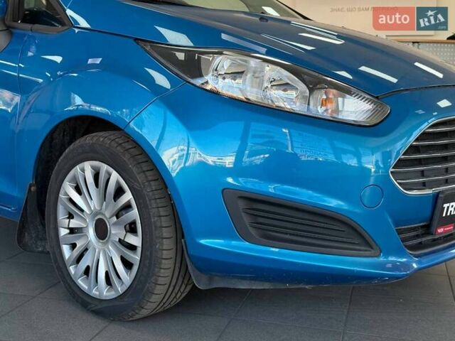 Синий Форд Фиеста, объемом двигателя 1 л и пробегом 96 тыс. км за 7990 $, фото 5 на Automoto.ua