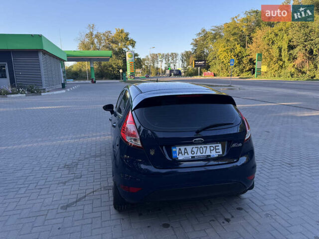 Синий Форд Фиеста, объемом двигателя 1.24 л и пробегом 163 тыс. км за 5700 $, фото 2 на Automoto.ua