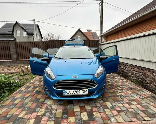 Синій Форд Фієста, об'ємом двигуна 1 л та пробігом 120 тис. км за 8500 $, фото 20 на Automoto.ua