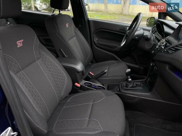 Синий Форд Фиеста, объемом двигателя 1.6 л и пробегом 109 тыс. км за 8350 $, фото 16 на Automoto.ua