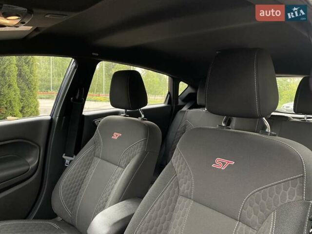 Синий Форд Фиеста, объемом двигателя 1.6 л и пробегом 109 тыс. км за 8350 $, фото 11 на Automoto.ua