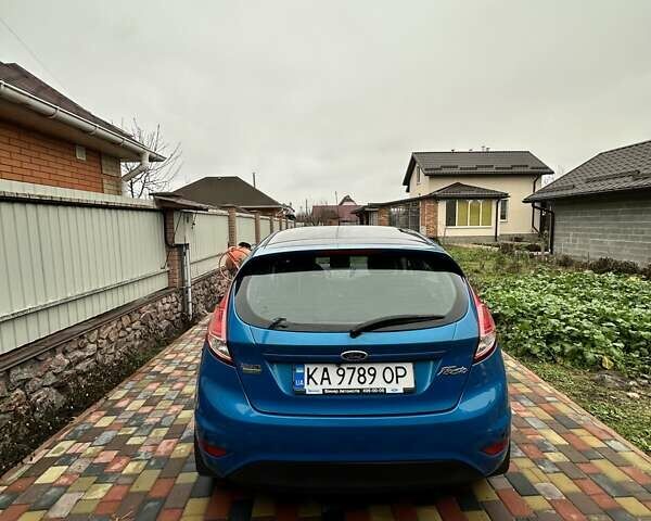 Синій Форд Фієста, об'ємом двигуна 1 л та пробігом 120 тис. км за 8500 $, фото 24 на Automoto.ua
