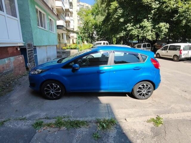 Синий Форд Фиеста, объемом двигателя 1 л и пробегом 62 тыс. км за 7500 $, фото 6 на Automoto.ua