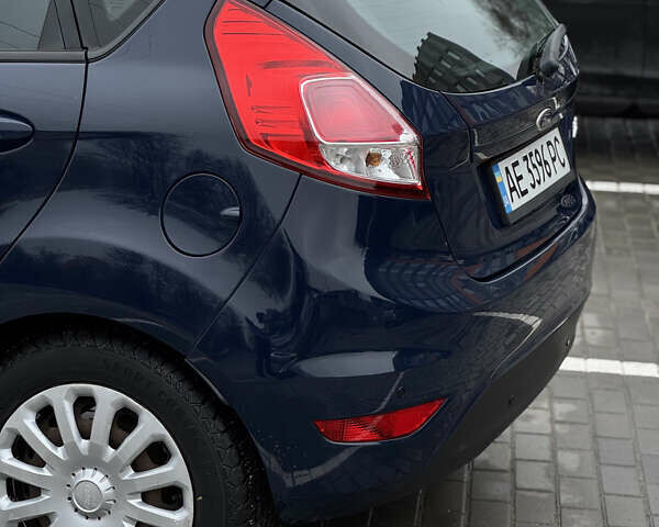 Синий Форд Фиеста, объемом двигателя 1 л и пробегом 190 тыс. км за 6600 $, фото 28 на Automoto.ua