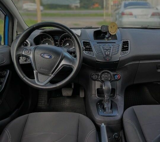 Синий Форд Фиеста, объемом двигателя 1 л и пробегом 62 тыс. км за 7500 $, фото 11 на Automoto.ua