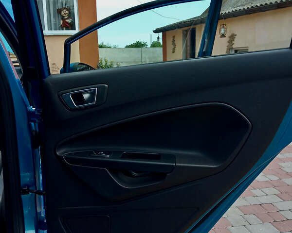 Синий Форд Фиеста, объемом двигателя 1 л и пробегом 23 тыс. км за 7200 $, фото 9 на Automoto.ua
