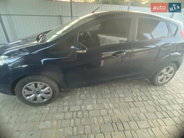 Синий Форд Фиеста, объемом двигателя 1 л и пробегом 126 тыс. км за 6500 $, фото 4 на Automoto.ua