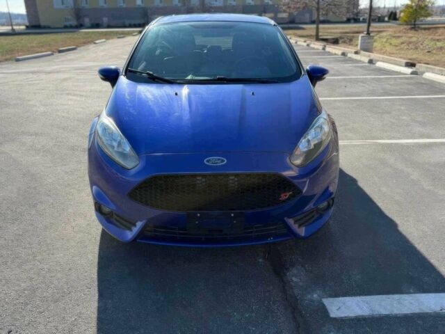 Синий Форд Фиеста, объемом двигателя 1.6 л и пробегом 74 тыс. км за 3800 $, фото 1 на Automoto.ua