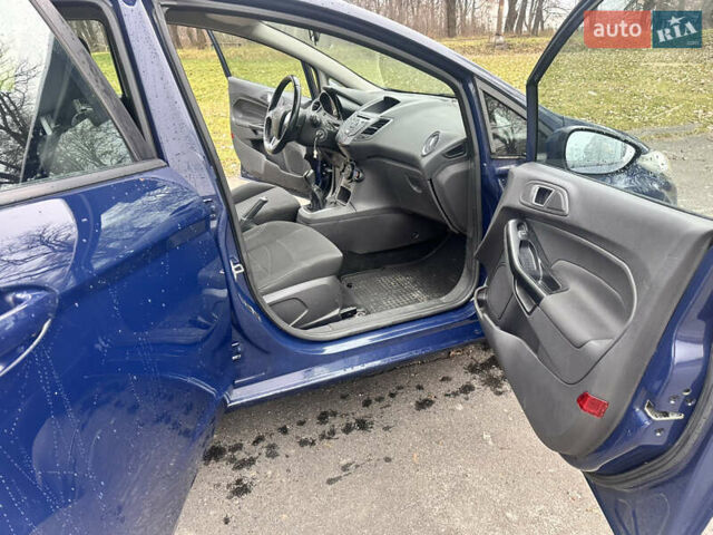 Синий Форд Фиеста, объемом двигателя 1.24 л и пробегом 134 тыс. км за 6500 $, фото 10 на Automoto.ua