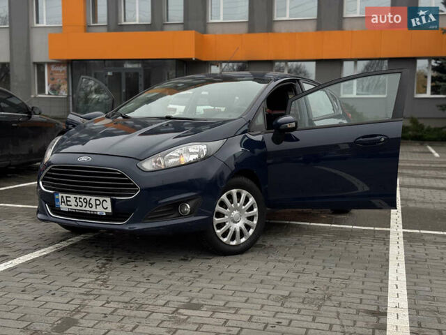 Синий Форд Фиеста, объемом двигателя 1 л и пробегом 190 тыс. км за 6600 $, фото 13 на Automoto.ua