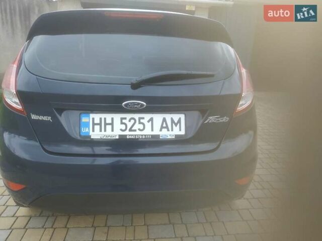 Синий Форд Фиеста, объемом двигателя 1.24 л и пробегом 154 тыс. км за 6100 $, фото 5 на Automoto.ua