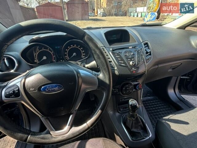 Синий Форд Фиеста, объемом двигателя 1 л и пробегом 193 тыс. км за 5400 $, фото 8 на Automoto.ua