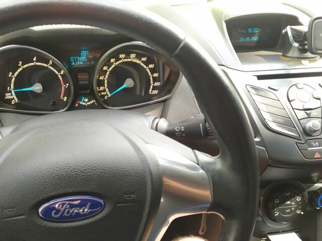 Синий Форд Фиеста, объемом двигателя 1 л и пробегом 77 тыс. км за 7750 $, фото 10 на Automoto.ua