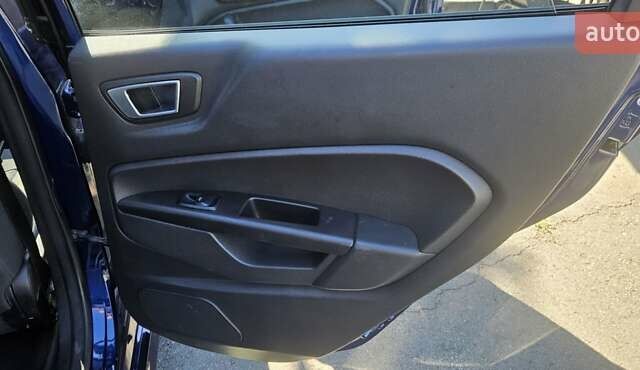 Синий Форд Фиеста, объемом двигателя 1.6 л и пробегом 110 тыс. км за 8700 $, фото 24 на Automoto.ua