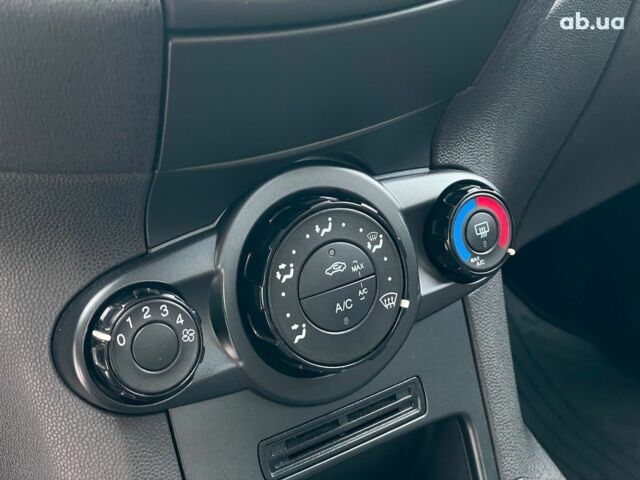 Синий Форд Фиеста, объемом двигателя 1 л и пробегом 101 тыс. км за 5990 $, фото 13 на Automoto.ua