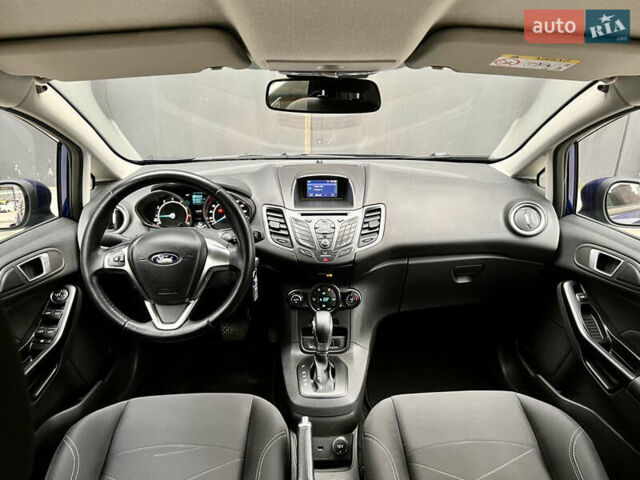 Синий Форд Фиеста, объемом двигателя 1 л и пробегом 53 тыс. км за 9500 $, фото 20 на Automoto.ua