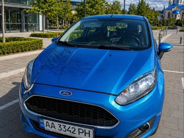 Синий Форд Фиеста, объемом двигателя 1 л и пробегом 135 тыс. км за 7900 $, фото 5 на Automoto.ua