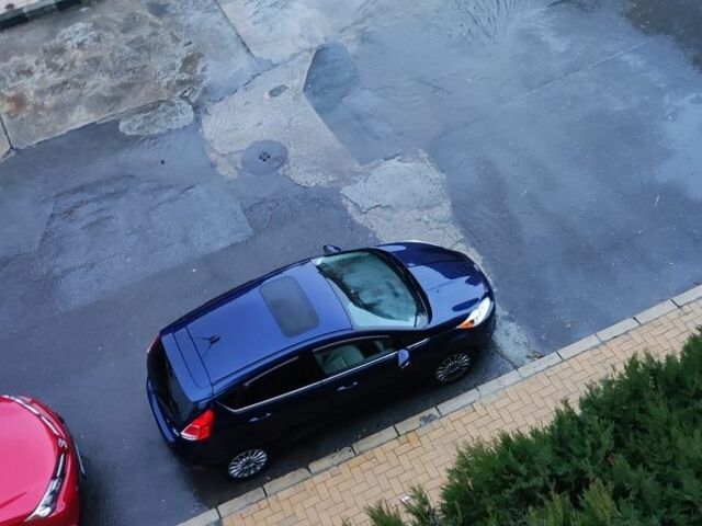 Синий Форд Фиеста, объемом двигателя 1.6 л и пробегом 156 тыс. км за 8500 $, фото 4 на Automoto.ua