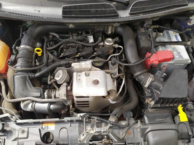 Синий Форд Фиеста, объемом двигателя 1 л и пробегом 77 тыс. км за 7750 $, фото 11 на Automoto.ua