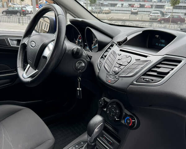 Форд Фиеста 2016 в Харькове на Automoto.ua Синий Форд Фиеста, объемом двигателя 1 л и пробегом 110 тыс. км за 10000 $, фото 15 на Automoto.ua
