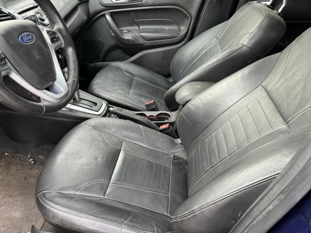 Синий Форд Фиеста, объемом двигателя 1.6 л и пробегом 160 тыс. км за 6300 $, фото 6 на Automoto.ua