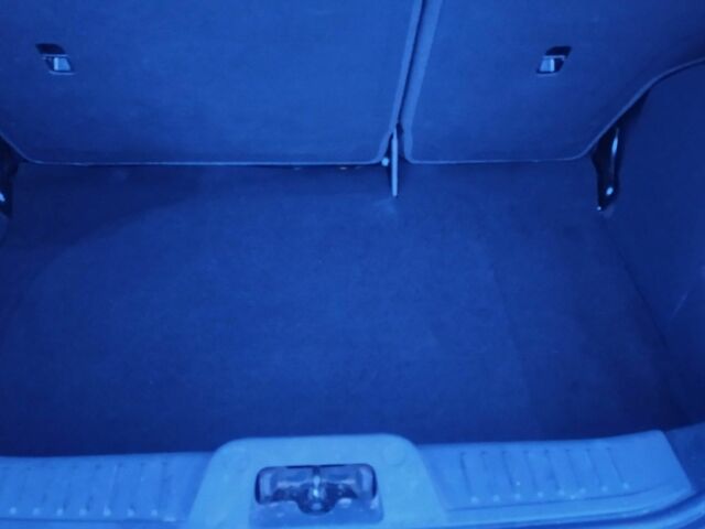 Синий Форд Фиеста, объемом двигателя 1 л и пробегом 77 тыс. км за 7750 $, фото 12 на Automoto.ua