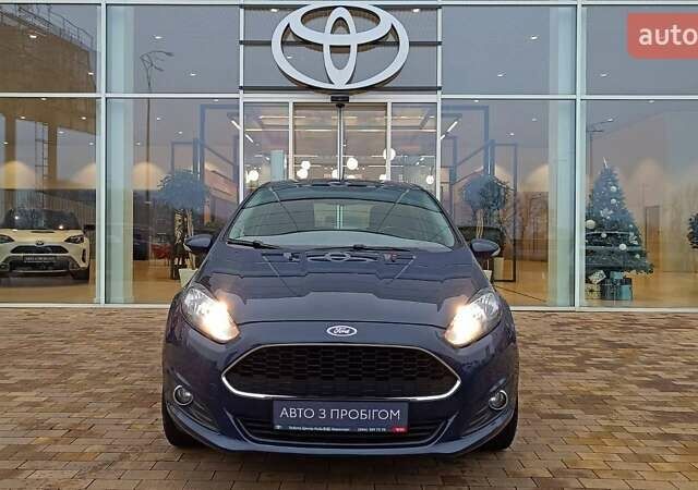Синій Форд Фієста, об'ємом двигуна 1 л та пробігом 157 тис. км за 7098 $, фото 4 на Automoto.ua