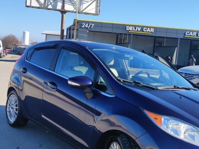 Синий Форд Фиеста, объемом двигателя 1.6 л и пробегом 156 тыс. км за 8500 $, фото 5 на Automoto.ua