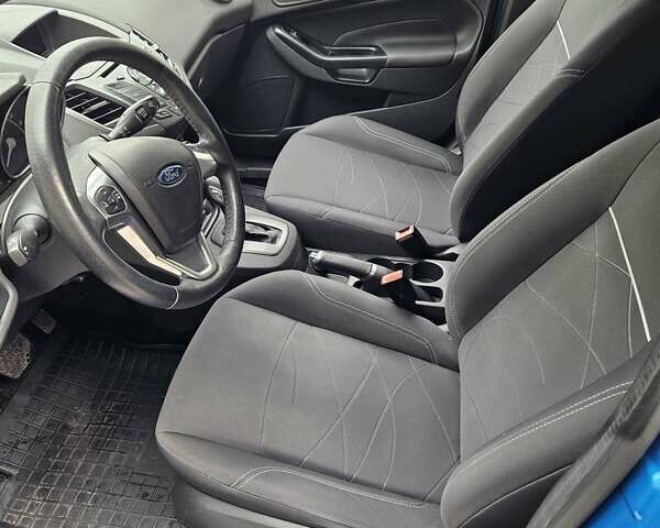 Синий Форд Фиеста, объемом двигателя 1 л и пробегом 64 тыс. км за 9500 $, фото 7 на Automoto.ua
