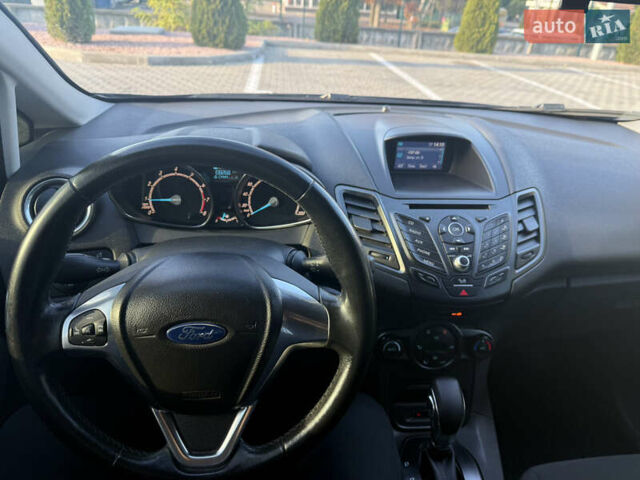 Синій Форд Фієста, об'ємом двигуна 1 л та пробігом 108 тис. км за 8500 $, фото 7 на Automoto.ua