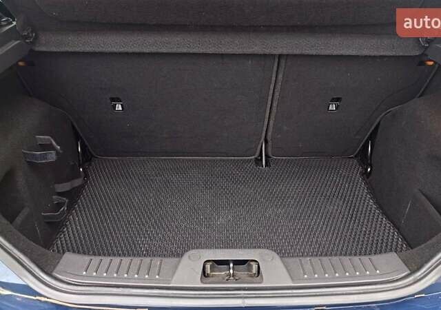 Синій Форд Фієста, об'ємом двигуна 1 л та пробігом 157 тис. км за 7098 $, фото 9 на Automoto.ua