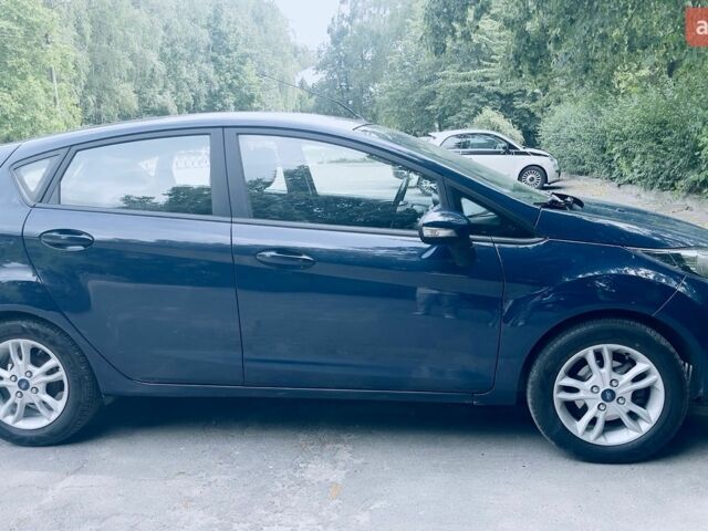 Синій Форд Фієста, об'ємом двигуна 1.24 л та пробігом 79 тис. км за 7000 $, фото 9 на Automoto.ua
