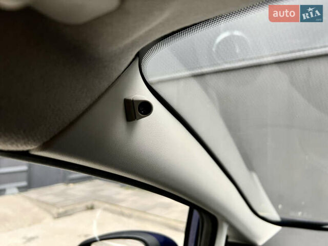 Синий Форд Фиеста, объемом двигателя 1 л и пробегом 53 тыс. км за 9500 $, фото 28 на Automoto.ua