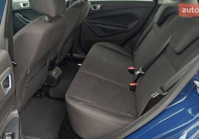Синій Форд Фієста, об'ємом двигуна 1 л та пробігом 157 тис. км за 7098 $, фото 10 на Automoto.ua