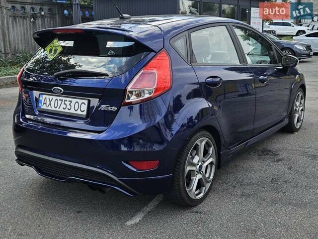 Синий Форд Фиеста, объемом двигателя 1.6 л и пробегом 110 тыс. км за 8700 $, фото 2 на Automoto.ua