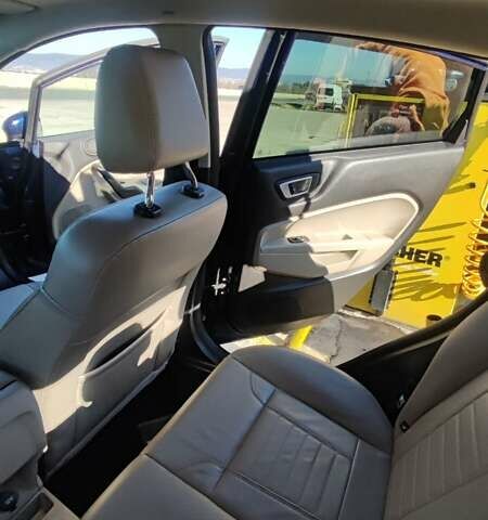 Синий Форд Фиеста, объемом двигателя 1.6 л и пробегом 156 тыс. км за 8500 $, фото 22 на Automoto.ua