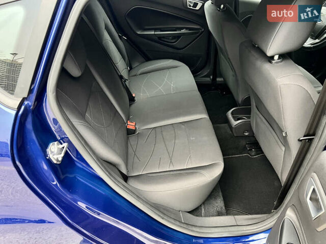 Синий Форд Фиеста, объемом двигателя 1 л и пробегом 53 тыс. км за 9500 $, фото 37 на Automoto.ua