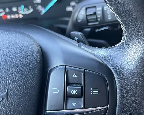 Синий Форд Фиеста, объемом двигателя 1 л и пробегом 92 тыс. км за 10513 $, фото 20 на Automoto.ua