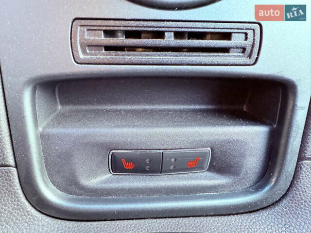 Синий Форд Фиеста, объемом двигателя 1 л и пробегом 95 тыс. км за 8450 $, фото 16 на Automoto.ua