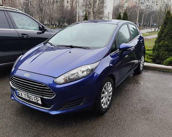 Синий Форд Фиеста, объемом двигателя 1 л и пробегом 96 тыс. км за 8000 $, фото 1 на Automoto.ua